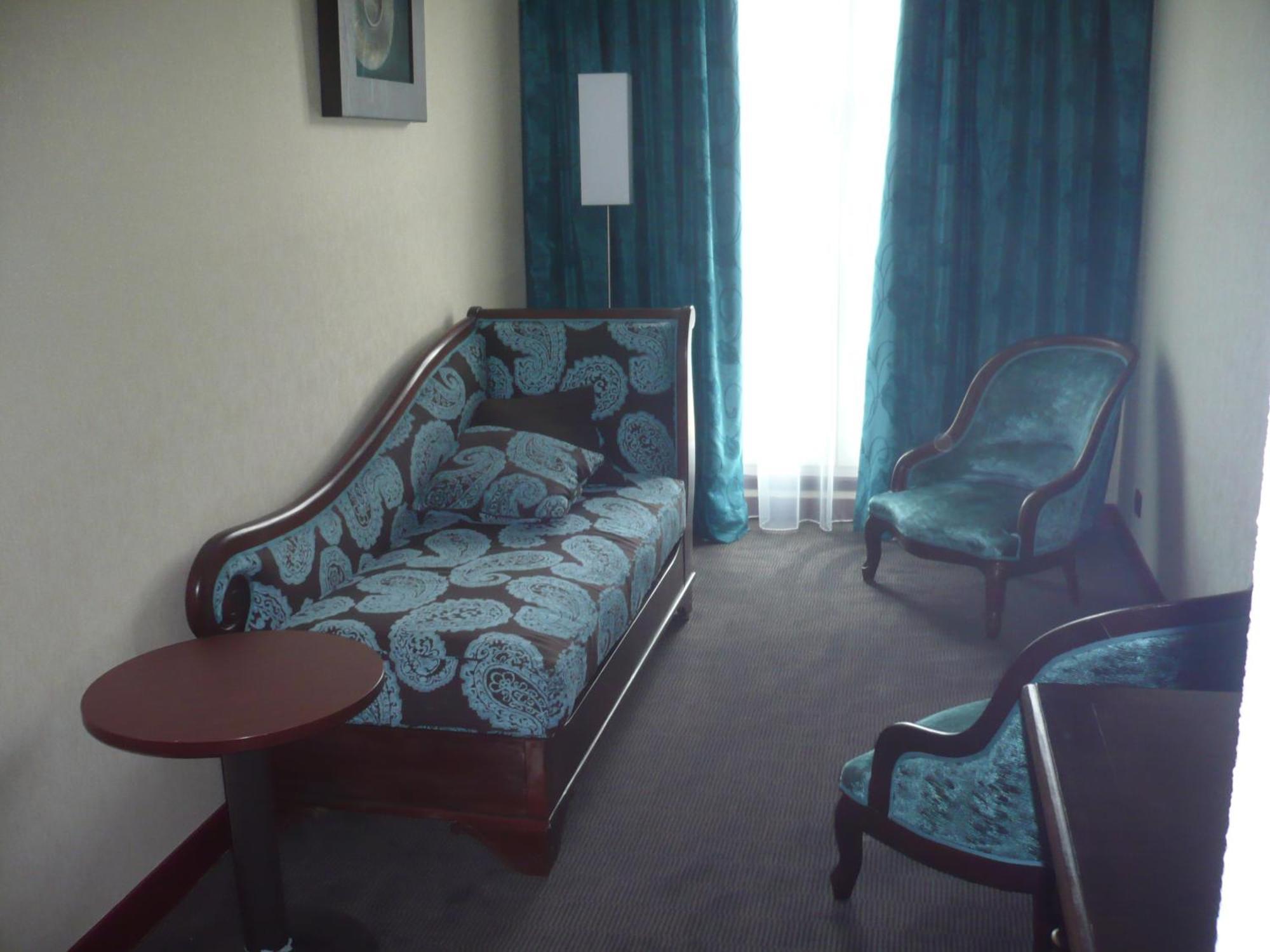Hotel De France 3*
